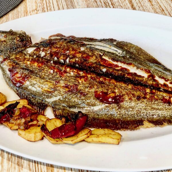 Restaurante de cocina asturiana tradicional con toque actual en Llanes - Imagen 5