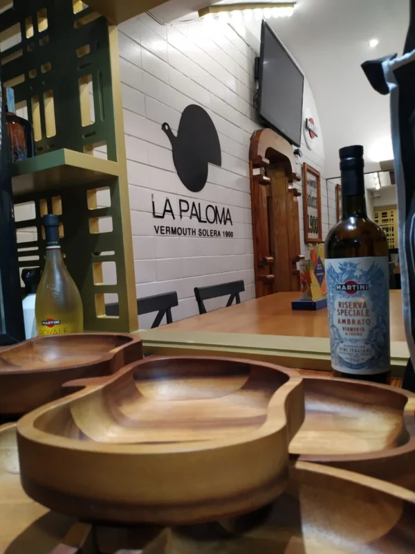 Vermutería clásica y cultura del aperitivo en Oviedo - Imagen 3