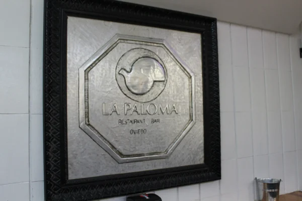 Vermutería clásica y cultura del aperitivo en Oviedo - Imagen 4